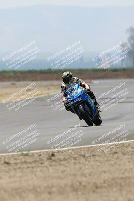 media/Jun-07-2025-TrackDaz (Sat) [[4413525952]]/A Group/2pm (Turn 9)/